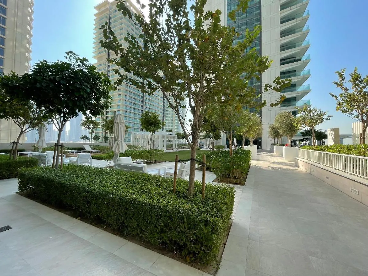 Dar Vacation - Magnificent Palm And Marina View Brown 3Bdr Apartment Dubai