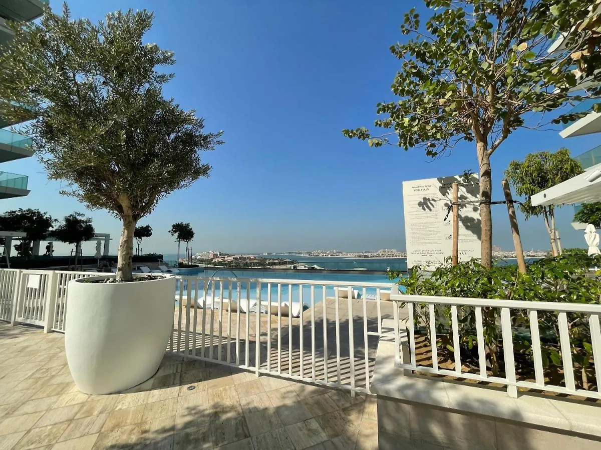 Dar Vacation - Magnificent Palm And Marina View Brown 3Bdr Apartment Dubai United Arab Emirates
